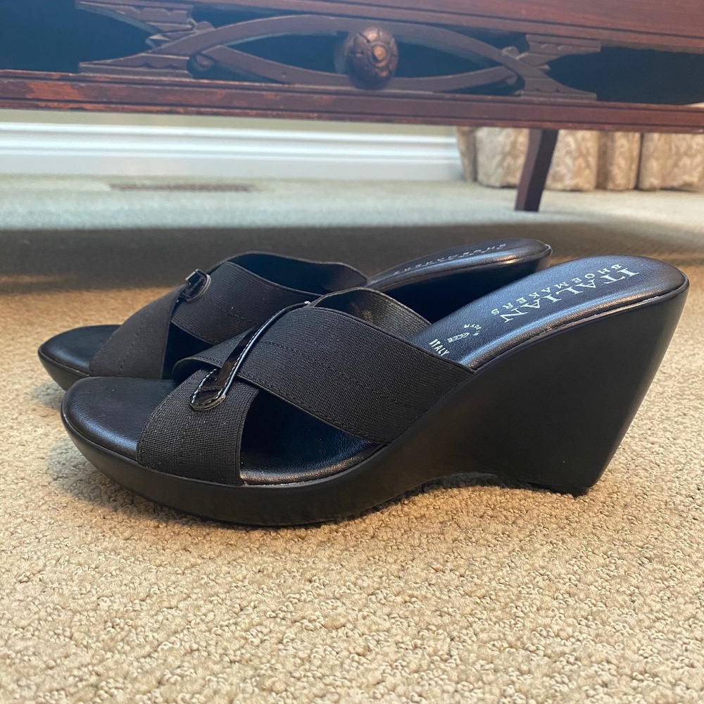 New Italian Shoemakers Made In Italy (fit like size 8.5)